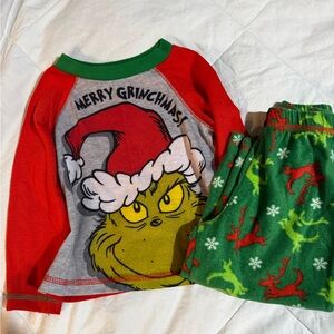 Dr. Seuss Grinch Kids Pajama Set - Red and Green